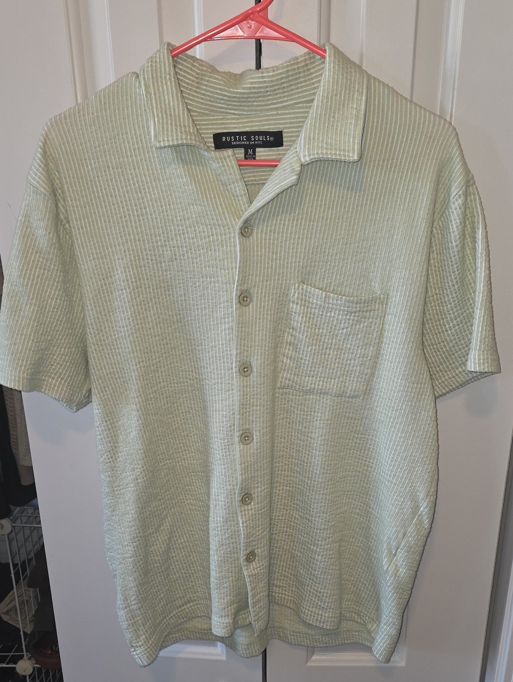 Old Money Men’s Light Green Short-Sleeve Button-Up Shirt